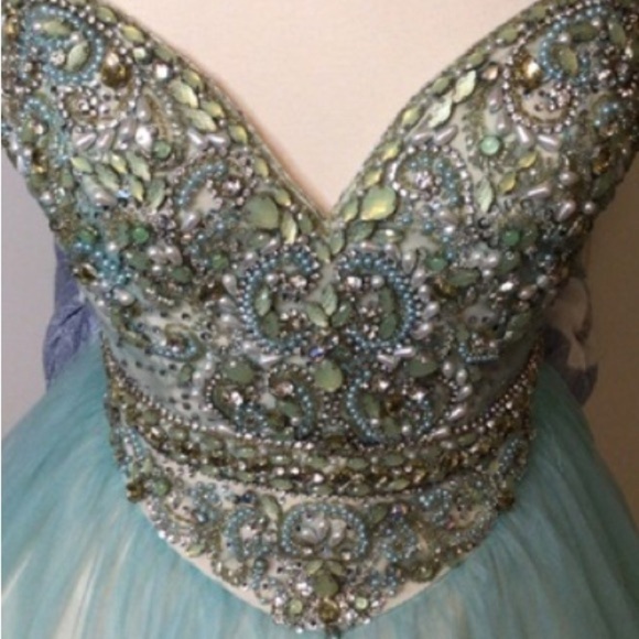 Jovani Girls Ball Gown/ Party Dress, Size XS - Worn One Time - Picture 3 of 5